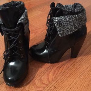 Winter boots very cute